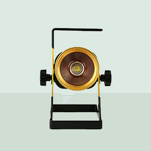 10瓦直充4段式T6 LED強力 探照燈 旋轉伸縮調焦 NEW-T888